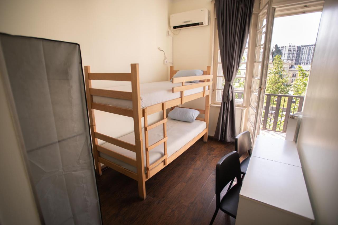 All In Hostel 贝尔格莱德 外观 照片