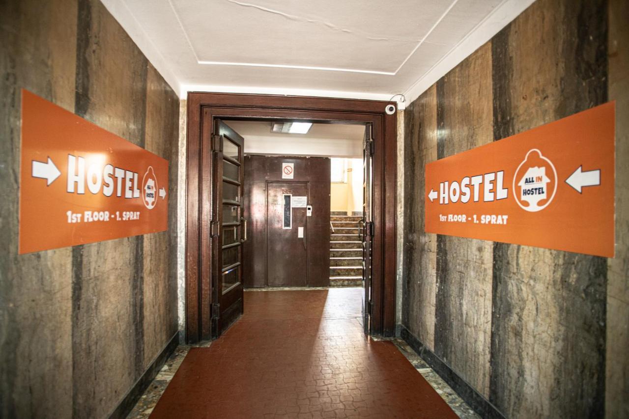All In Hostel 贝尔格莱德 外观 照片